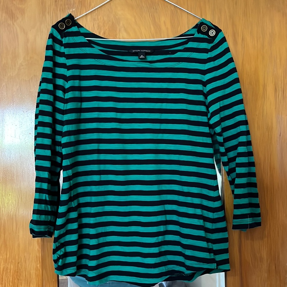 3/4 sleeve, boatneck top